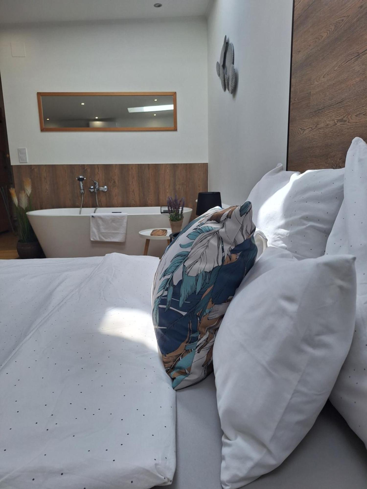 Varfal Apartman II Eger Pokoj fotografie